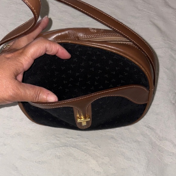 Vintage Beautiful Elegant Canvas & Leather Crossbody by Tiffany & Co. - Picture 10 of 12